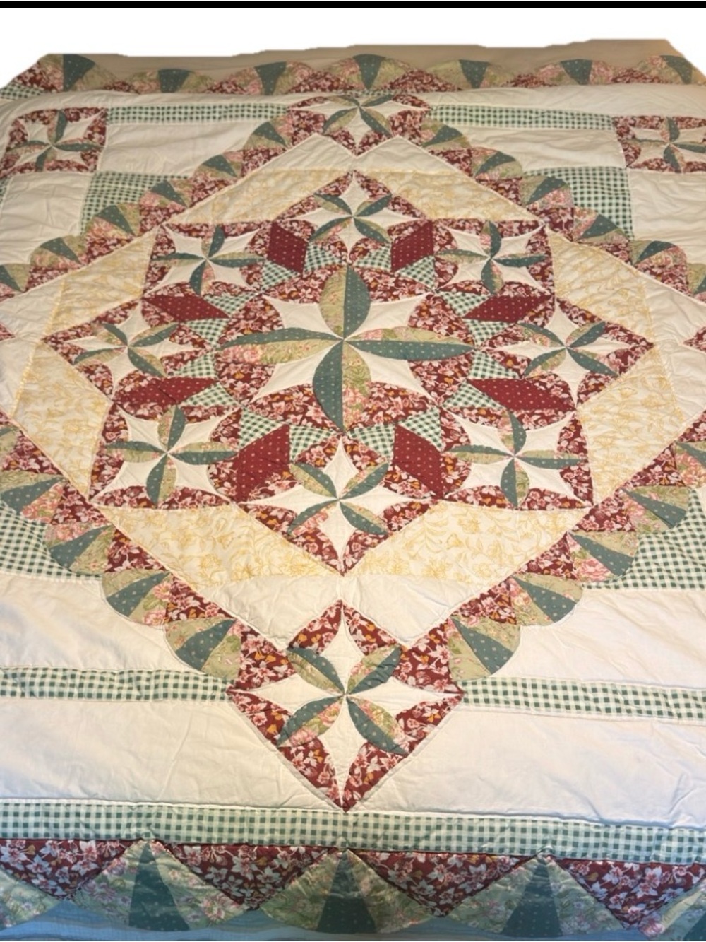 Vintage Cottage Patchwork Quilt & Matching Sham Set Queen Full